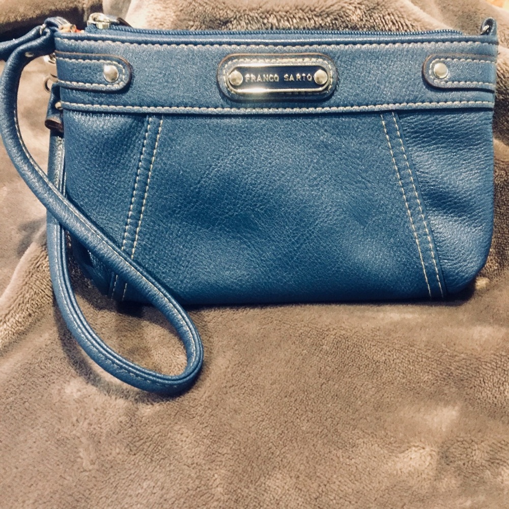 FRANCO SARTO Blue Wristlet NWOT Faux Leather
